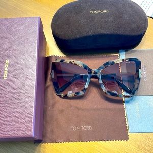 Tom Ford Gia TF766 56J sunglasses